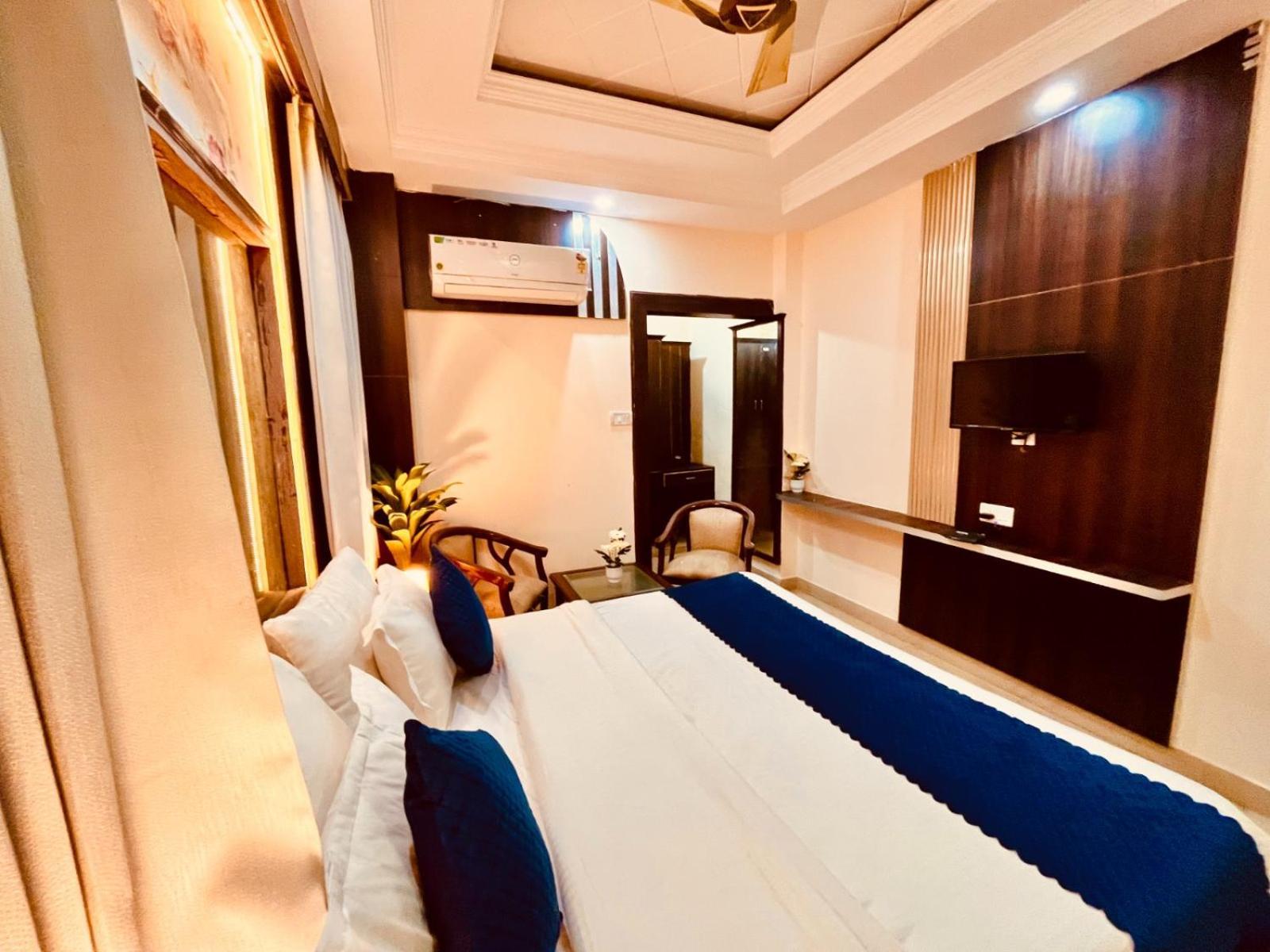Hotel Ramawati Near Ganga Ghat Haridwār Eksteriør billede